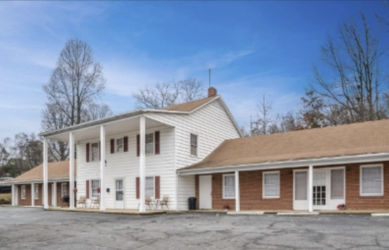 671 East Court Street - 5