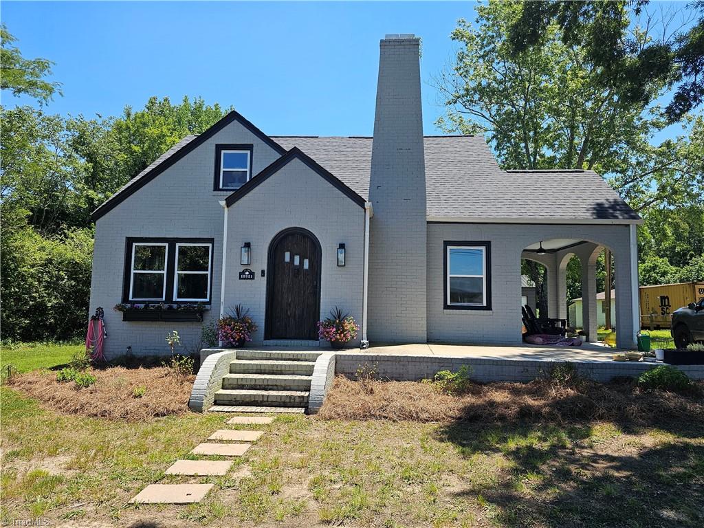 Property main image