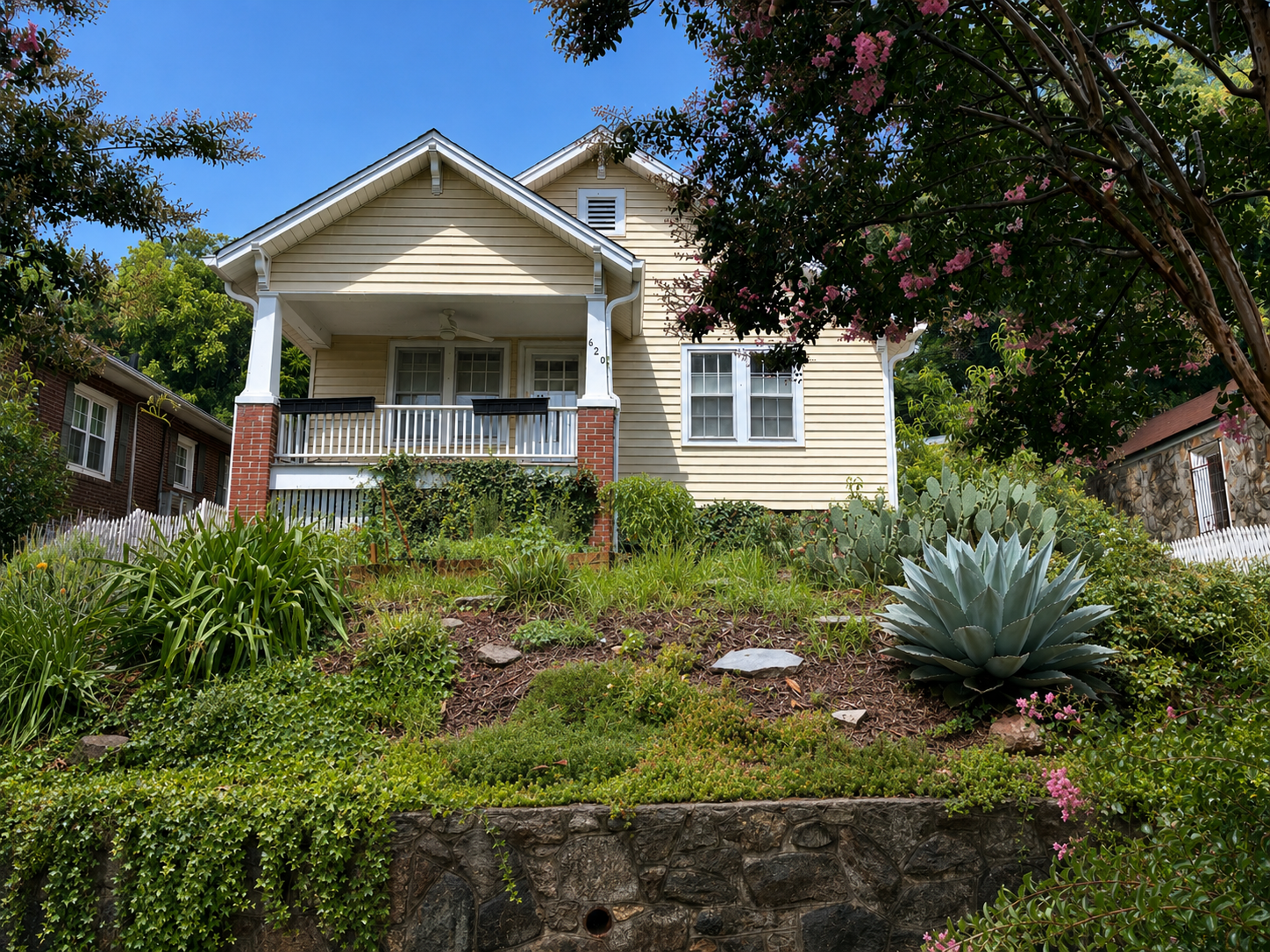 Property main image